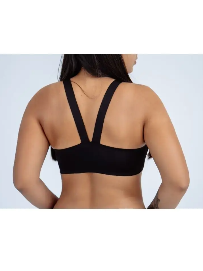 Deep V Minimizer Front Closure Push-up Wireless Bra Black